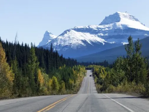 Icefields-Parkway-Alberta.jpg