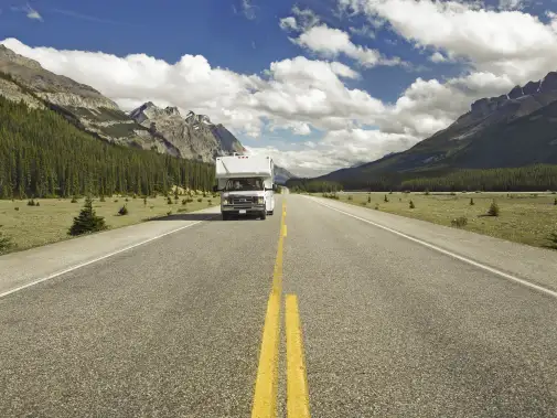 icefield-motorhome-a13-008973---medium-res-jpg.jpg