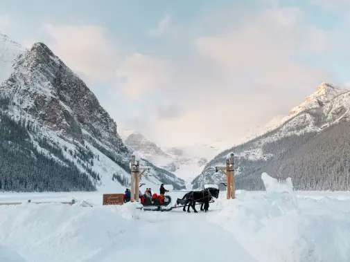 lake-louise-a20-022735---medium-res-jpg.jpg