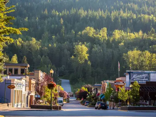 revelstoke-26257_web-1200px.jpg