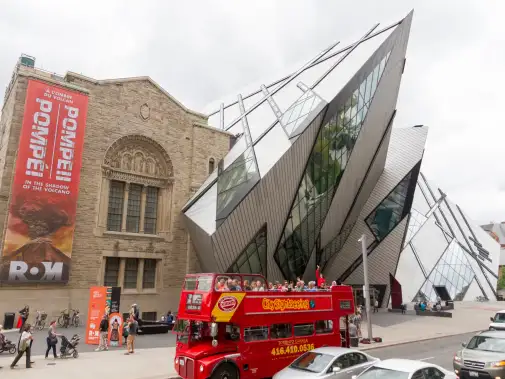 royal-ontario-museum-exterior-with-visitors-streetview-daytime_attractions_image-large.jpg