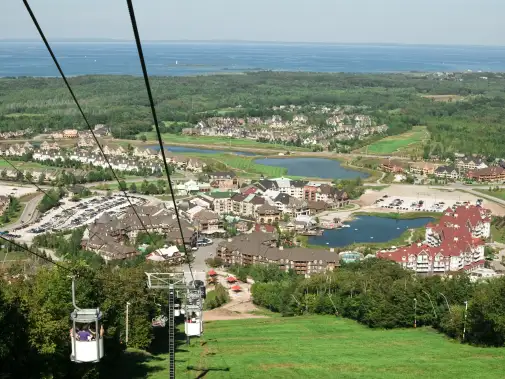 istock-119255369_view-blue-mountain-village_ontario.jpg