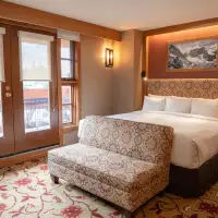 Mountain View King Suite