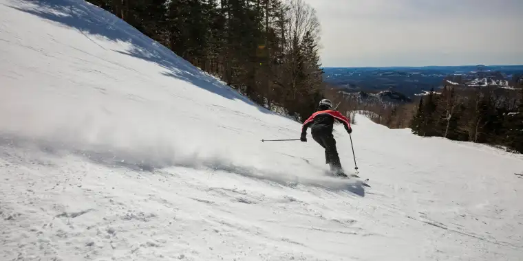Skiing in Tremblant