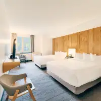Deluxe