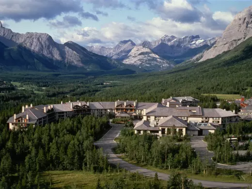 Pomeroy Kananaskis Mountain Lodge by Autograph Marriott