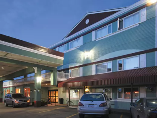 The Sternwheeler Hotel & Conference Centre