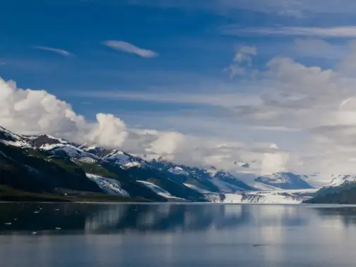 hal-college-fjord-rf_adobestock_30927933.jpg