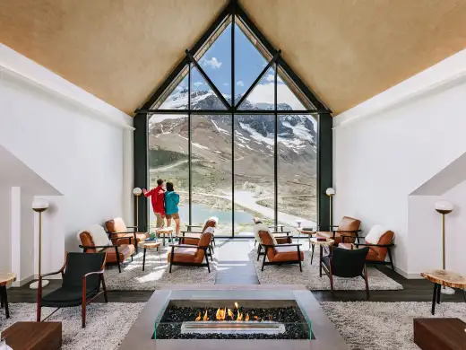 Glacier View Lodge