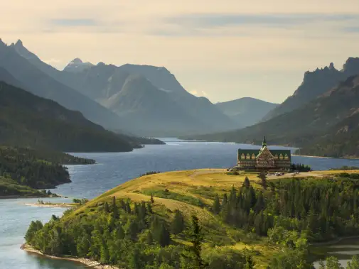 istock-108268094-waterton-lakes.jpg