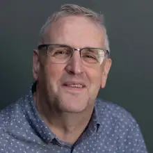 Mark Carson, Canadian Affair Travel Expert